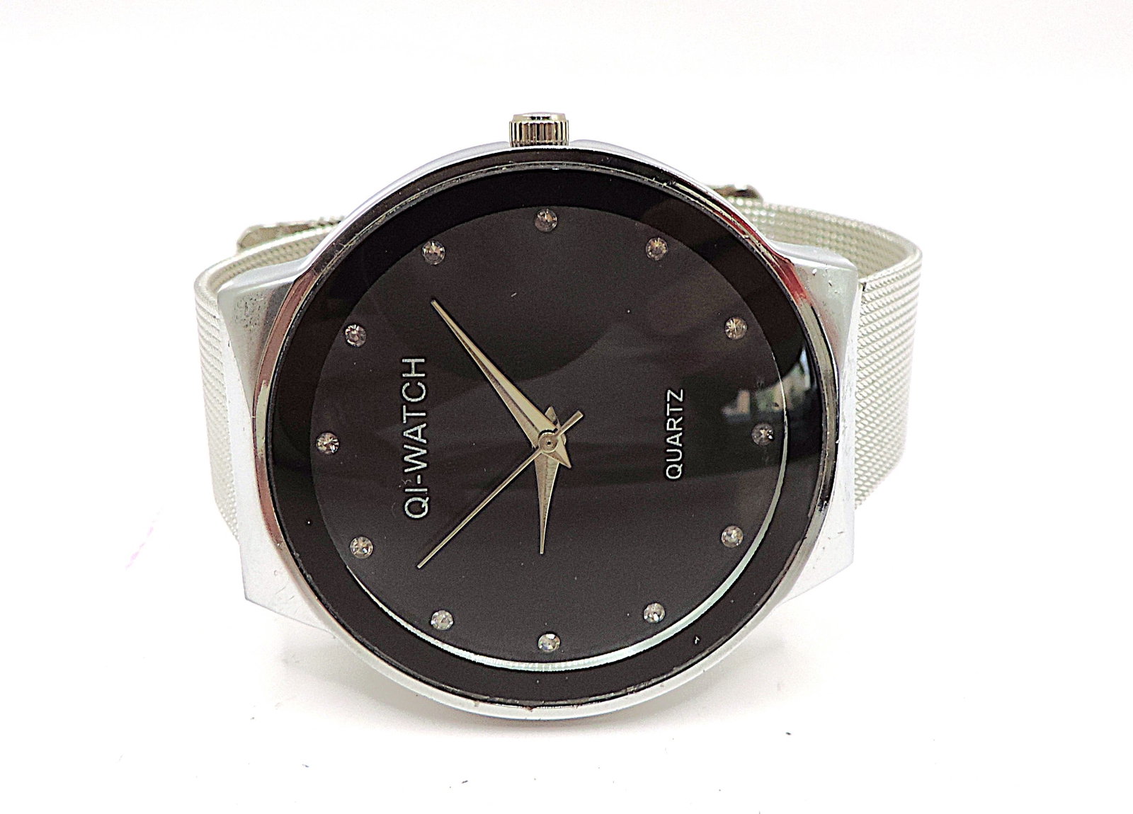 QI Quartz Bracelet Watch New Battery Working - 2