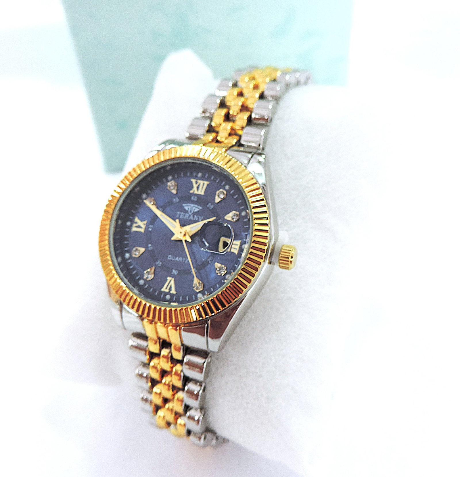 Ladies Two Tone Bracelet Watch Quartz Movement 'New' - 2