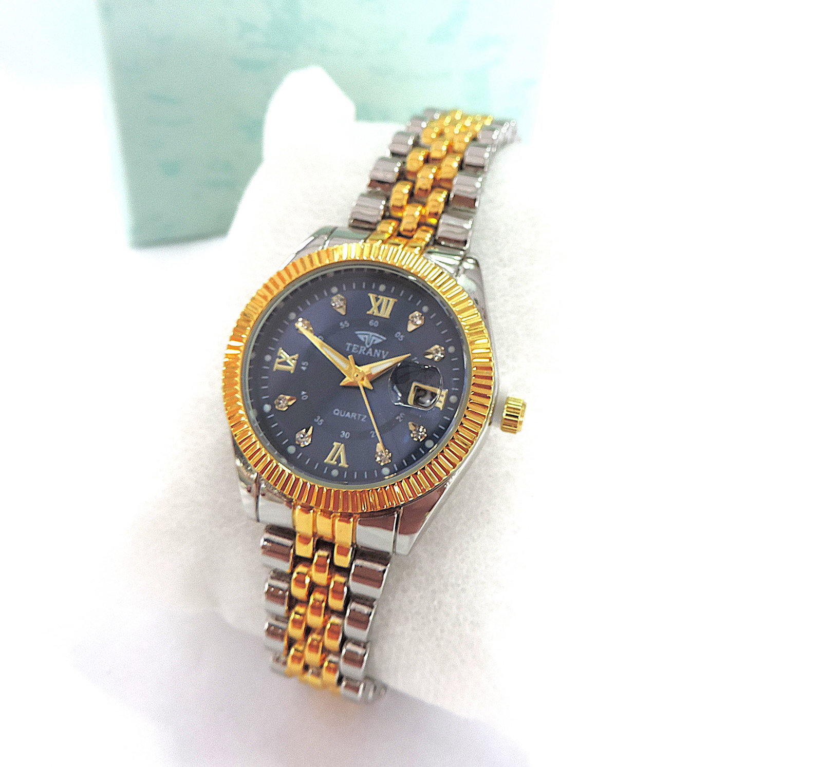 Ladies Two Tone Bracelet Watch Quartz Movement 'New' - 4