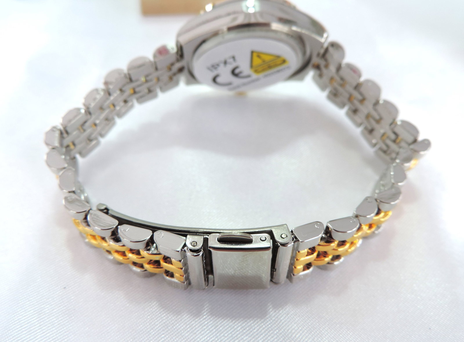 Ladies Two Tone Bracelet Watch Quartz Movement 'New' - 6