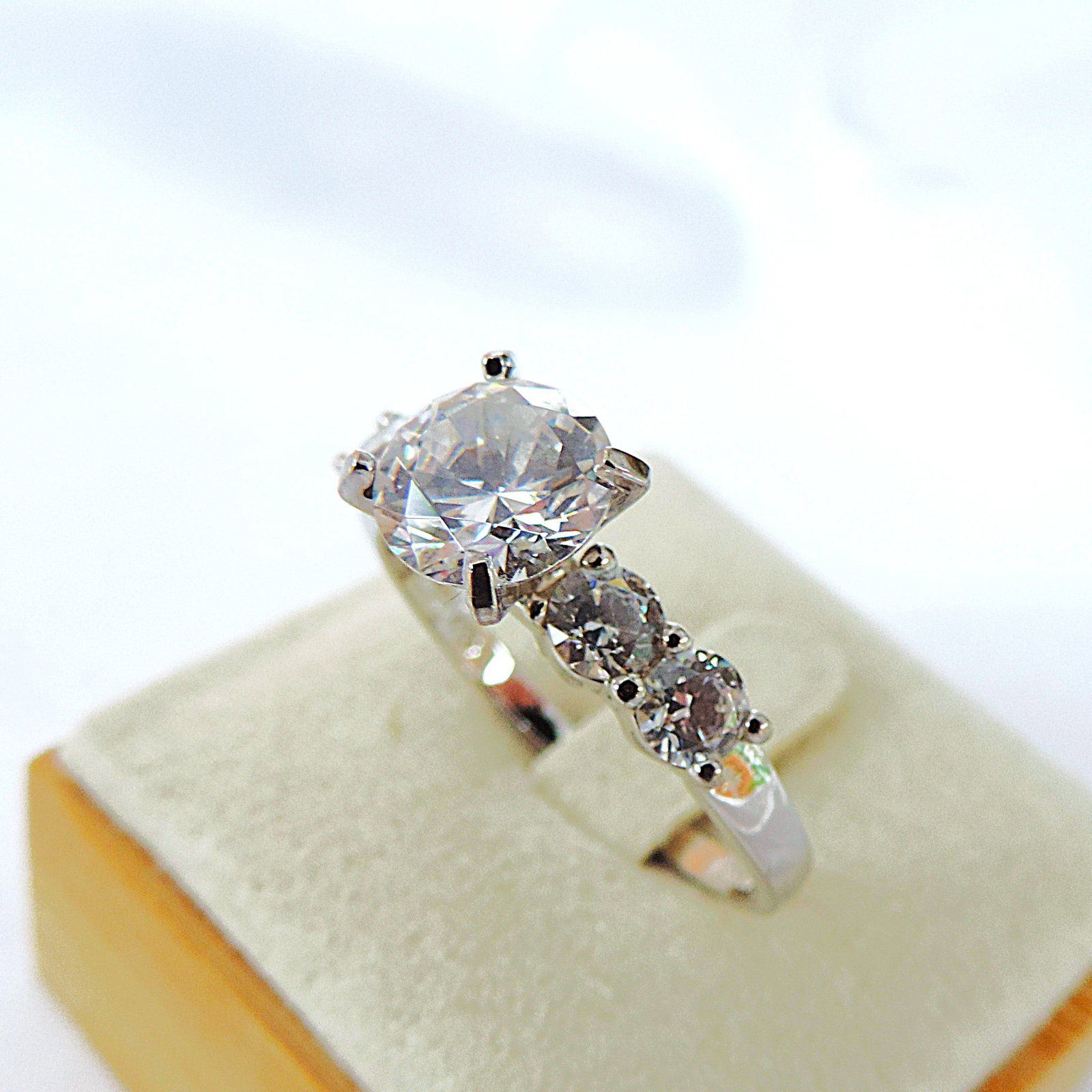 925 Silver 5.40 Carat Lab-Created Diamond Ring - 2