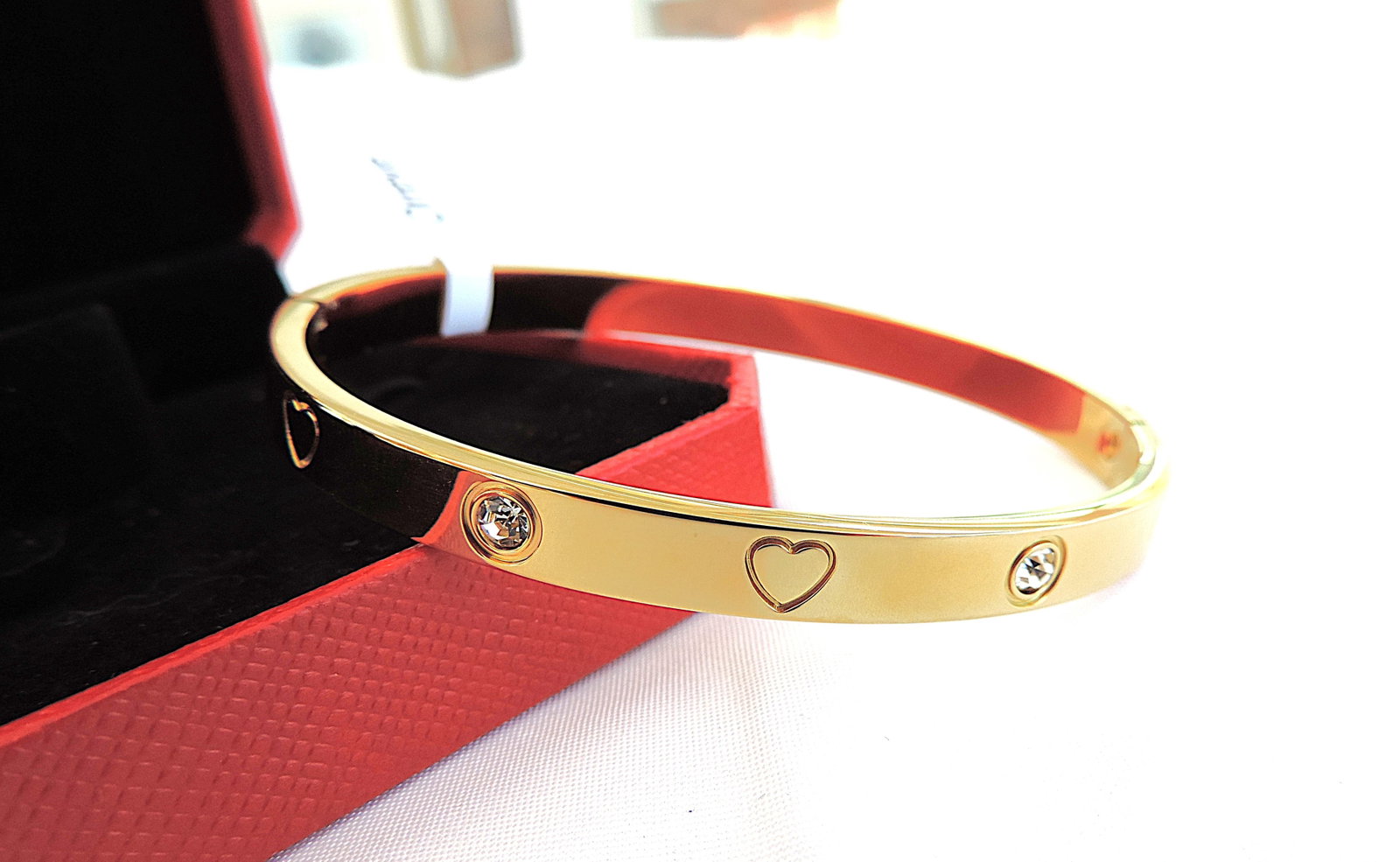 Orrevé 18k Gold Plated Zircon Love Bracelet 'New' - 2
