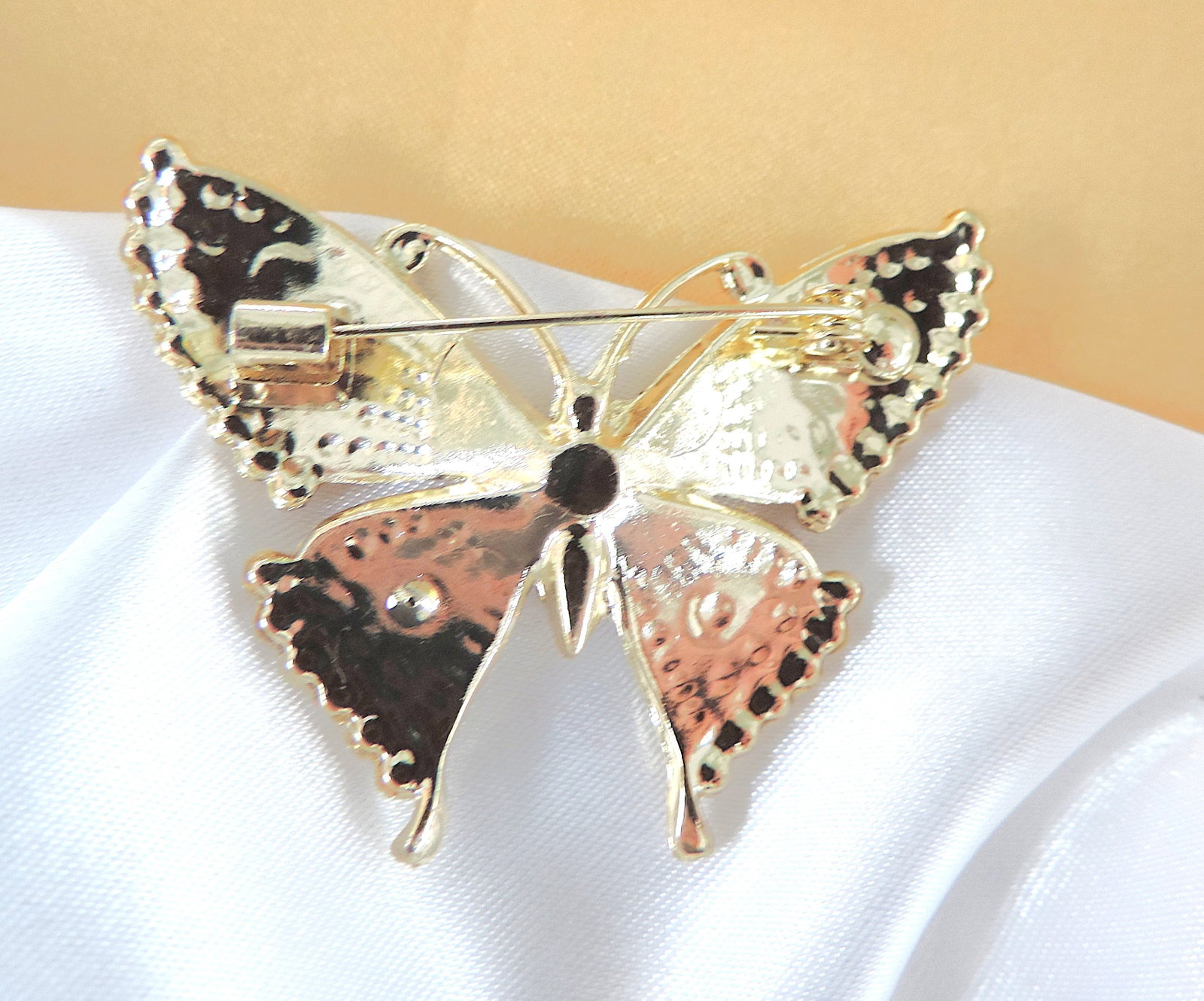 Crystal & Pearl Butterfly Brooch - 4