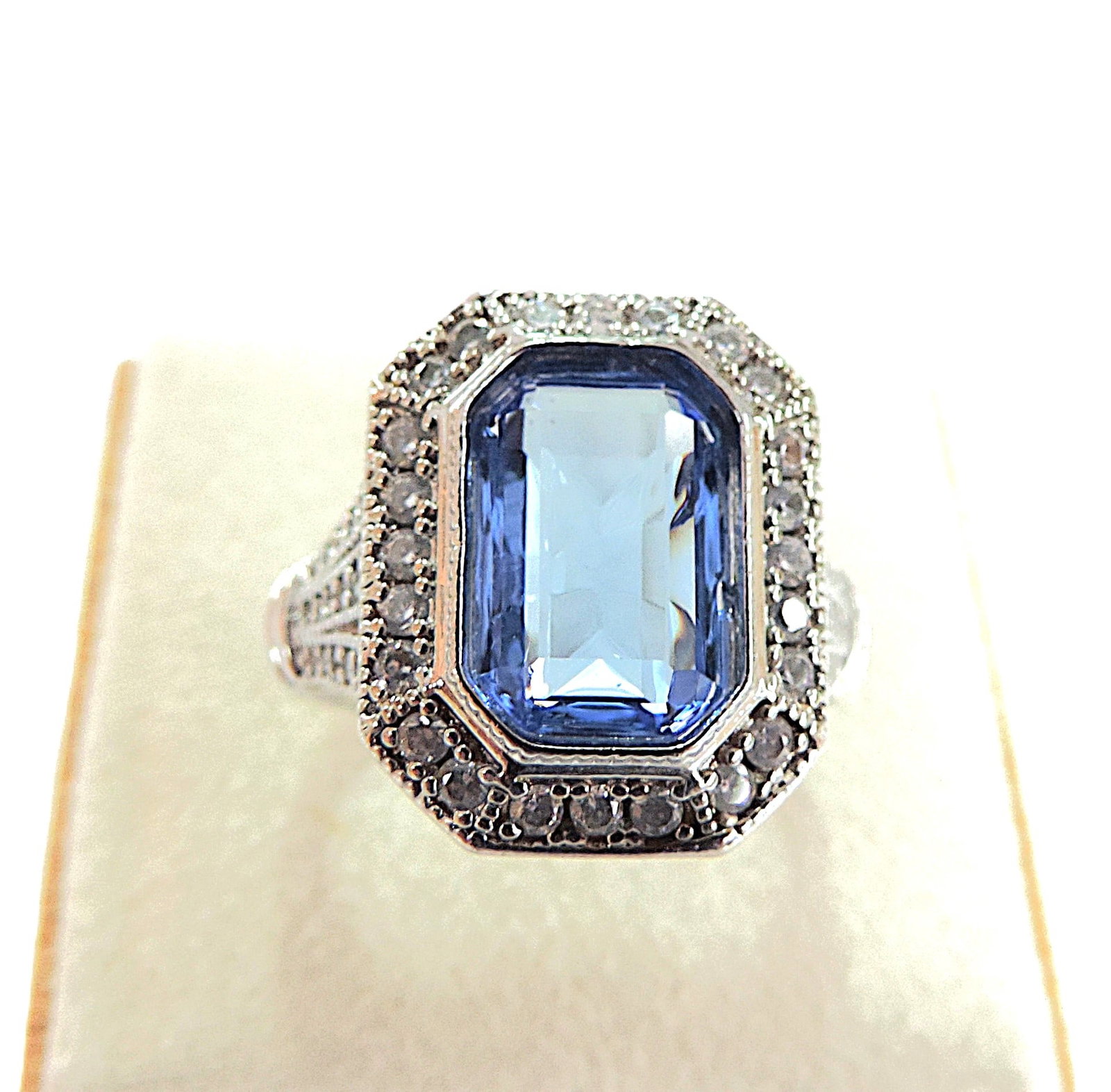 Art Deco Style Blue & White Zircon Cocktail Ring - 3