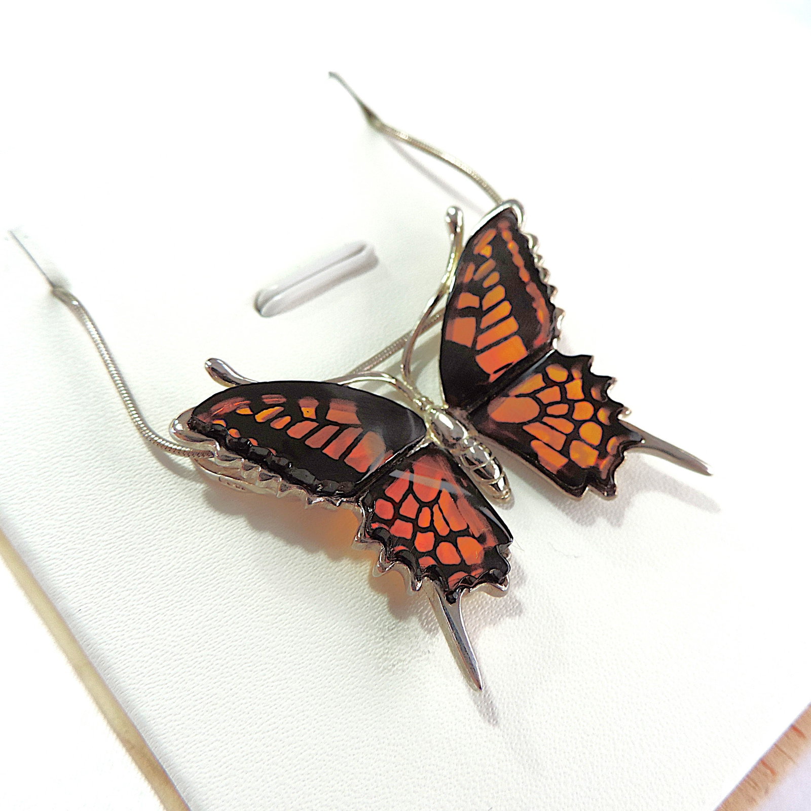 925 Silver Hand Carved Amber Butterfly Pendant Necklace - 3