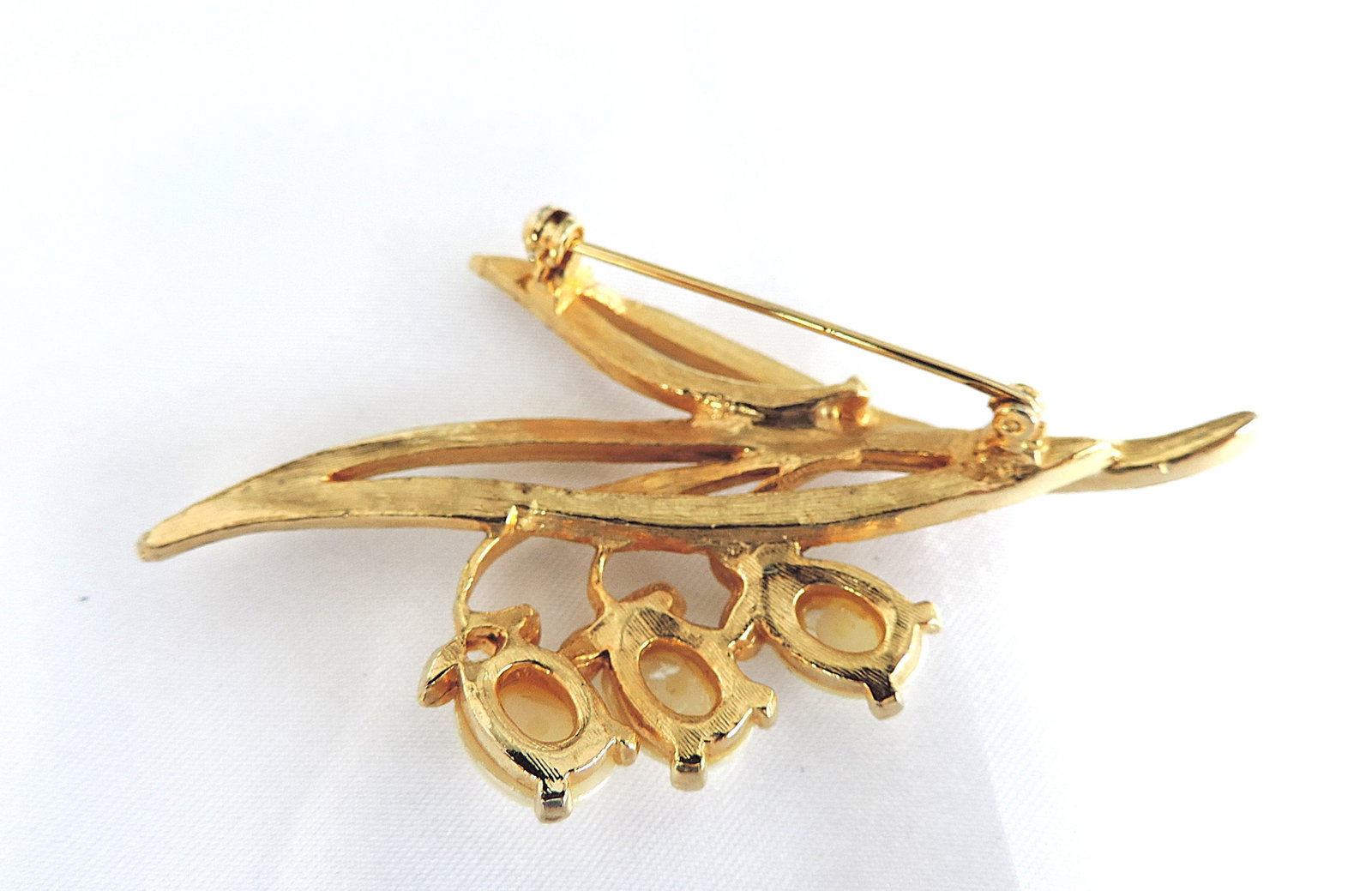 Vintage Crystal & Faux Pearl Brooch - 2