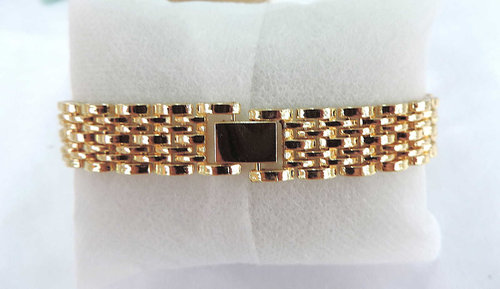 Ladies Quartz Bracelet Watch - 4