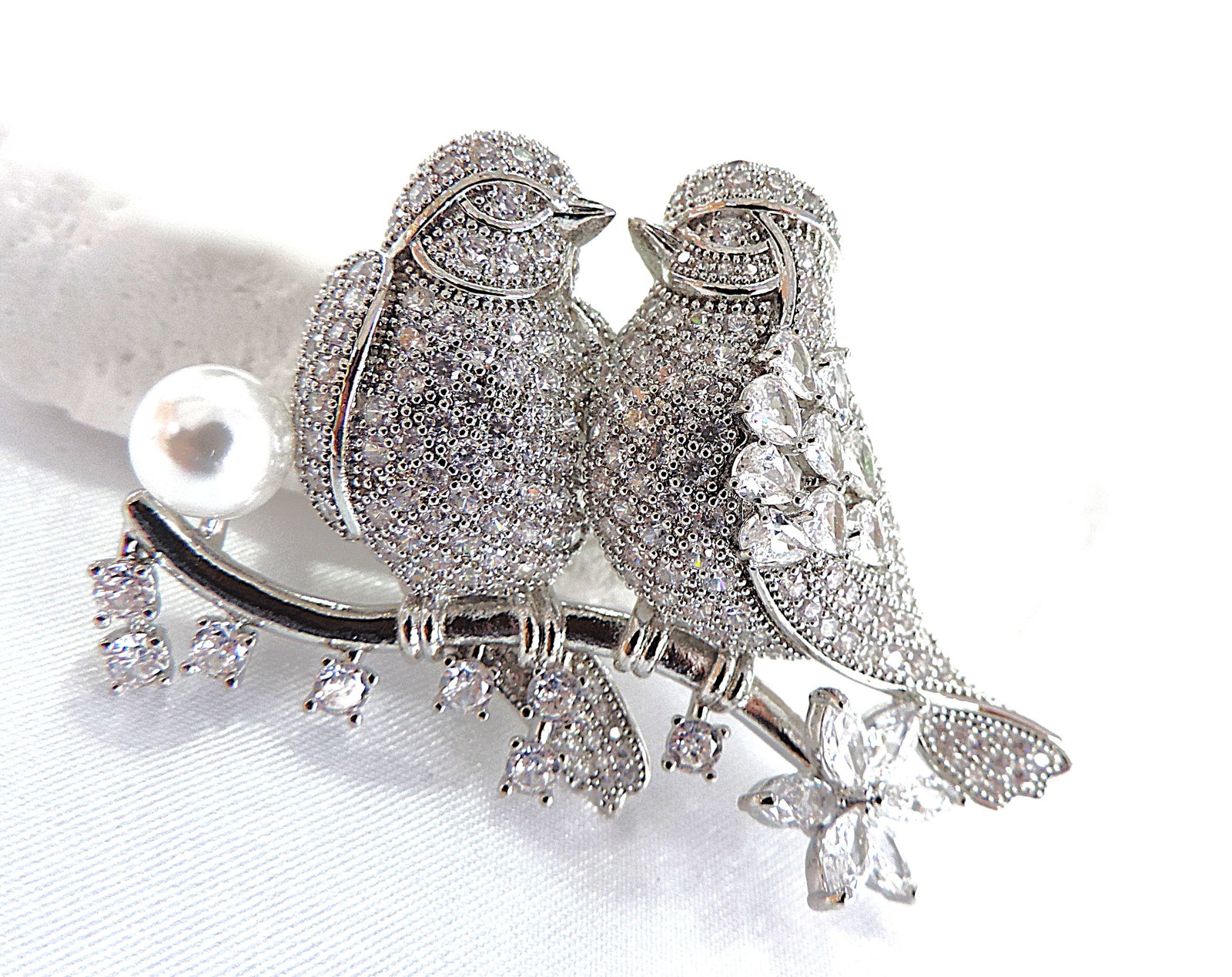 Silver White Zircon Gemstone Lovebirds Brooch With Gift Box - 2