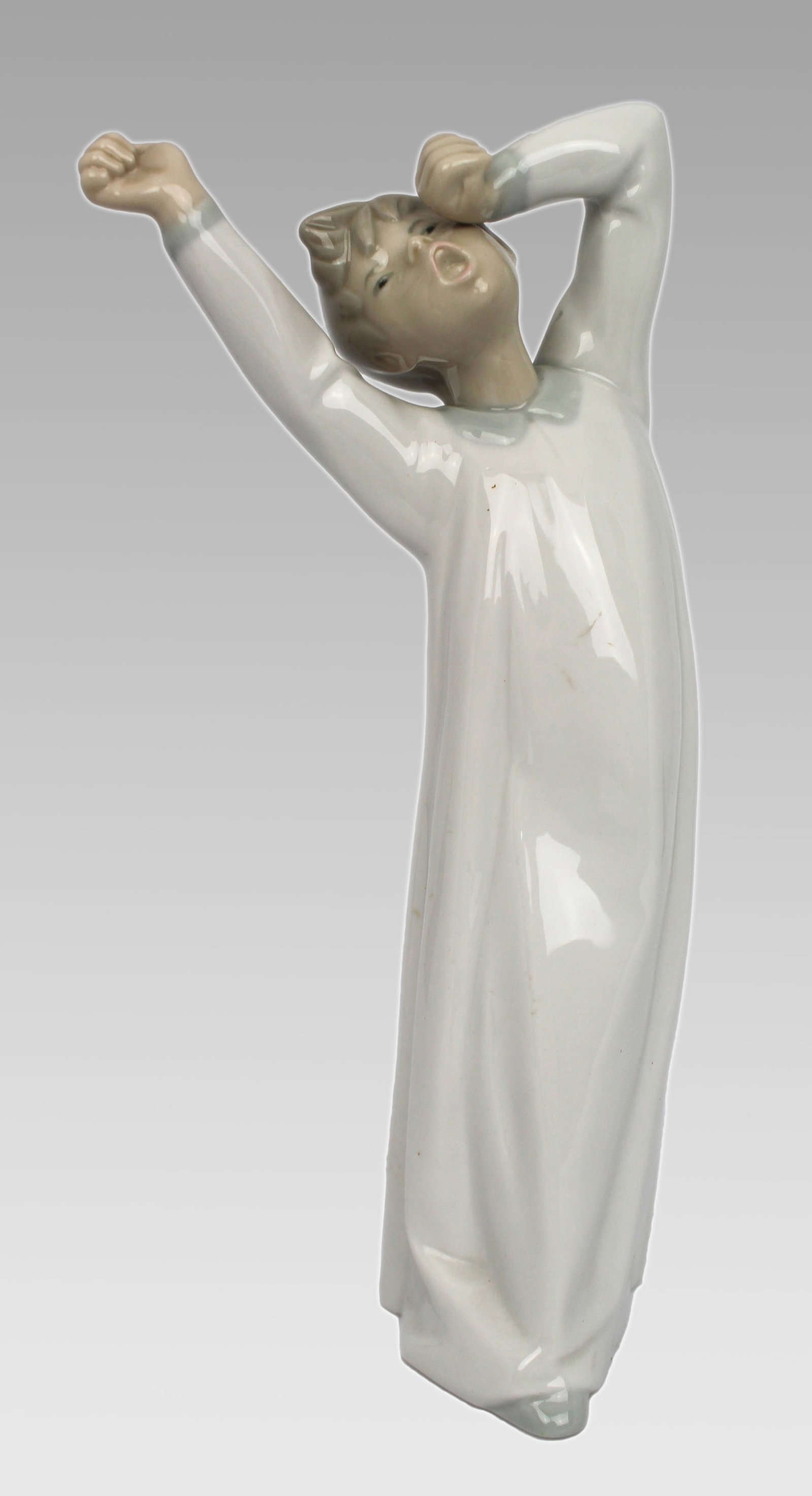 Collection of 3 Figurines 2 Lladro, 1 Nao - 7