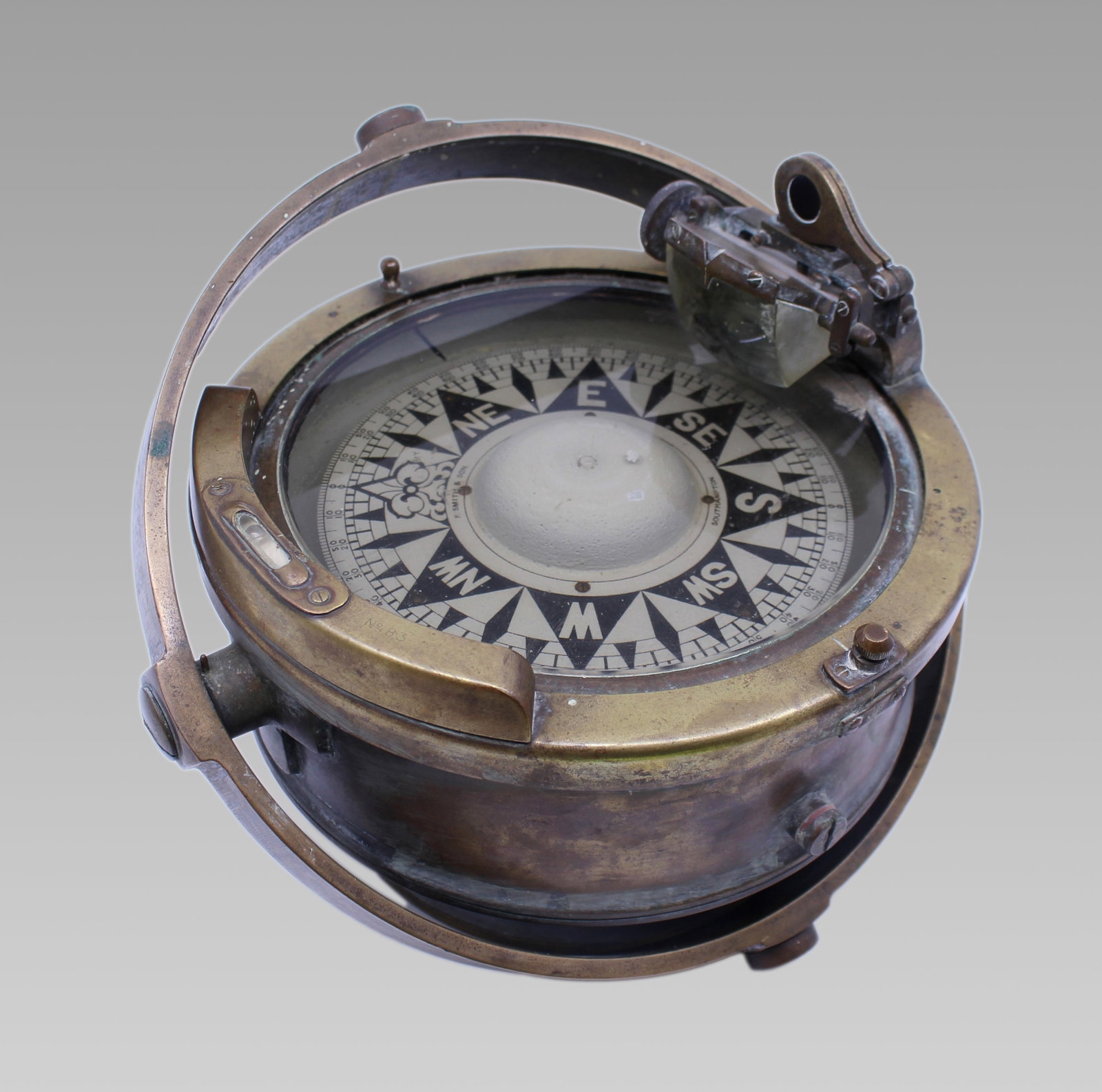 Early 20th Century Bronze and Brass Gimballed Ship's Compass by F. Smith & Sons - 2