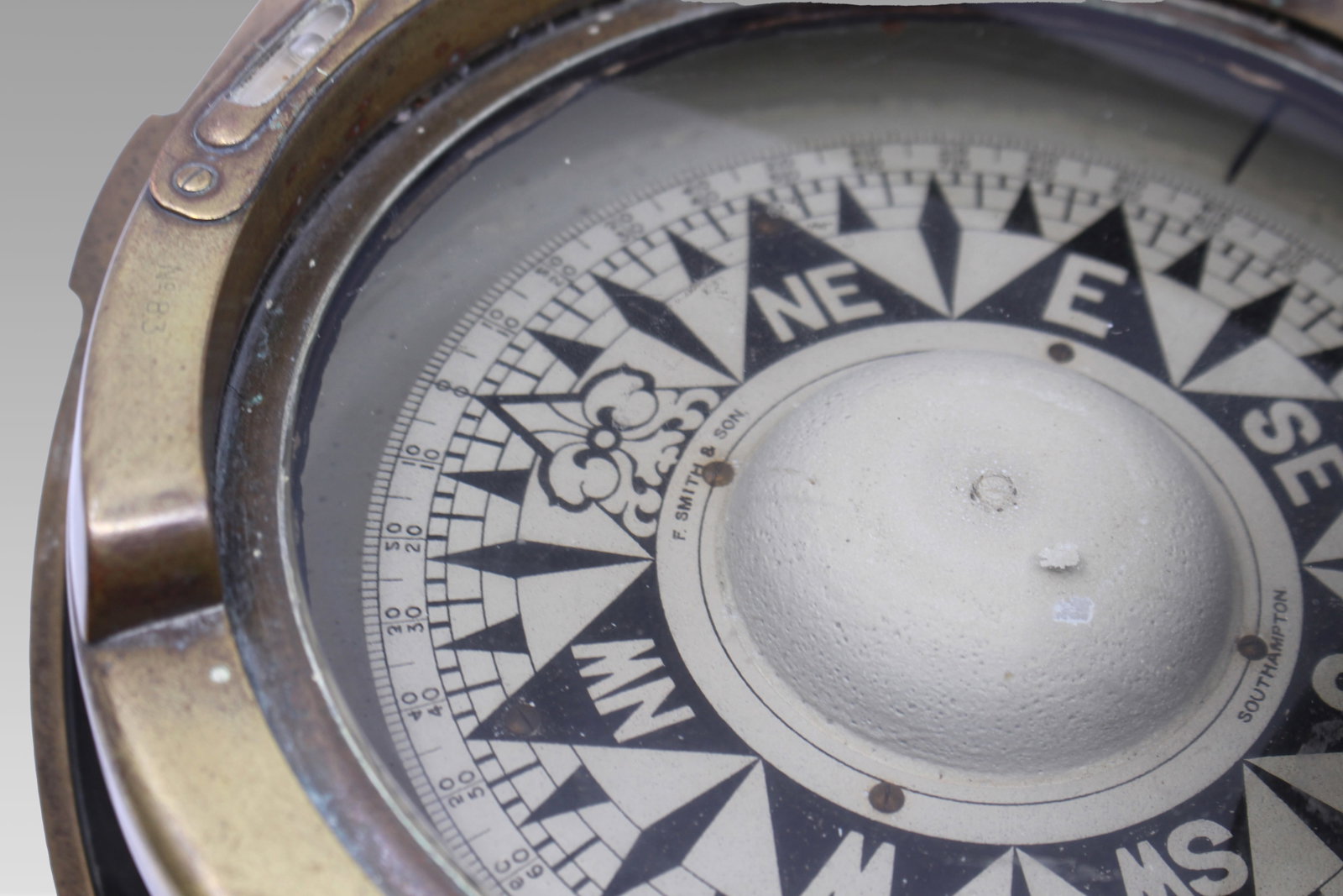 Early 20th Century Bronze and Brass Gimballed Ship's Compass by F. Smith & Sons - 6