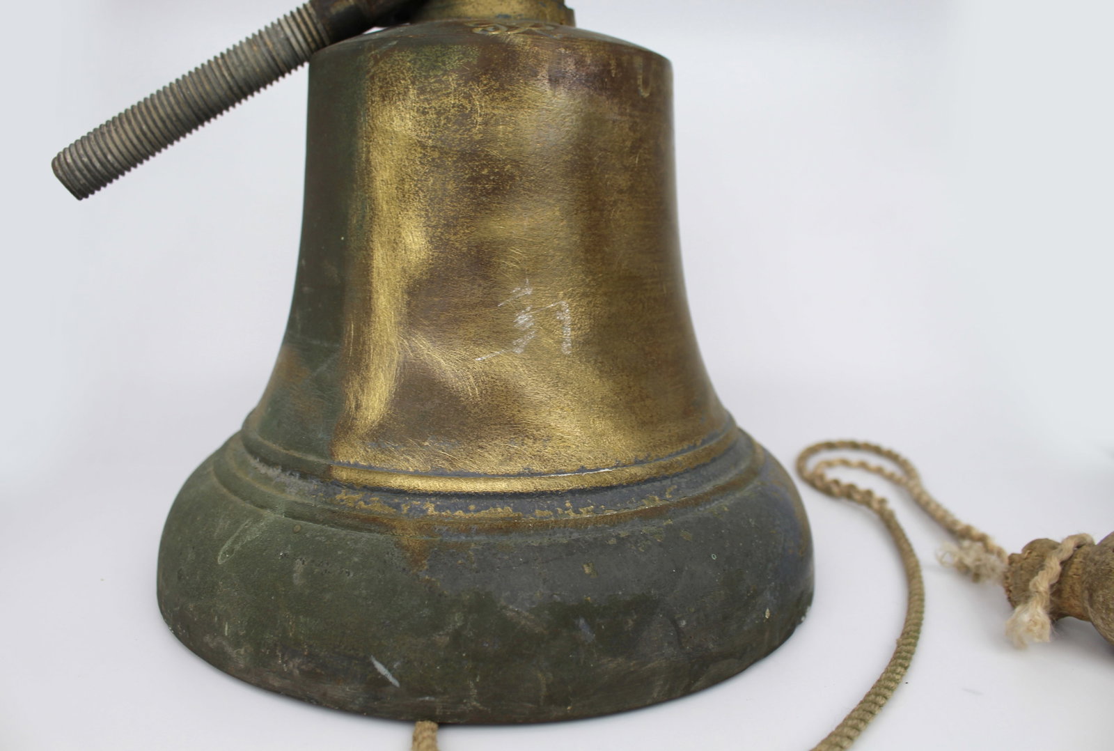 Fine British Bronze Ship's Bell with Crowned GR Cipher - 7