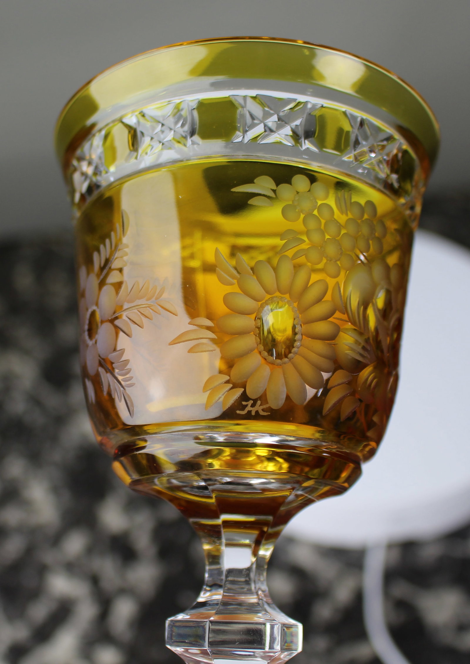 Set of 6 Fine Meissen Crystal Amber Overlay Engraved Wine Glasses - 16