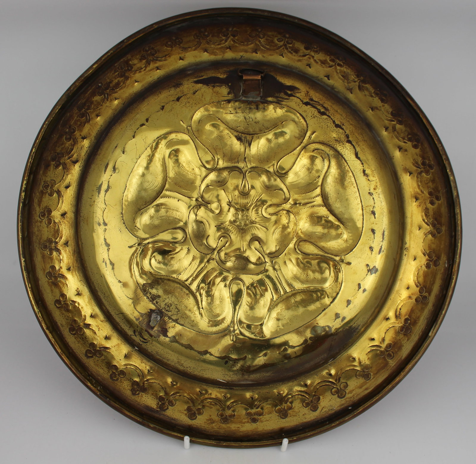Collection of 8 Antique Brass Wall Chargers & Plates - 6