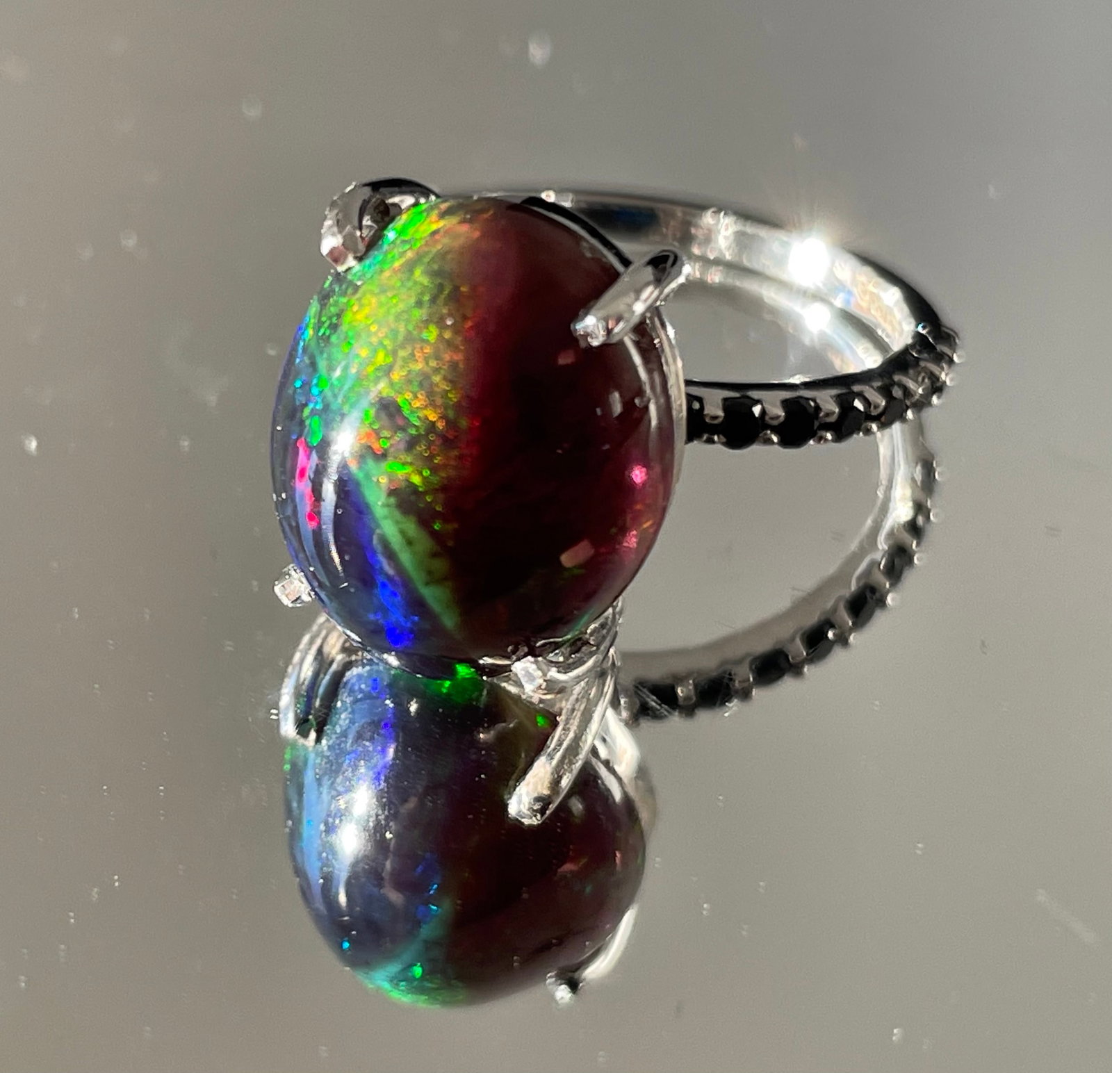 Beautiful 7.45 CT Natural Black Opal Ring With Natural Black Diamond & 18k Gold - 5