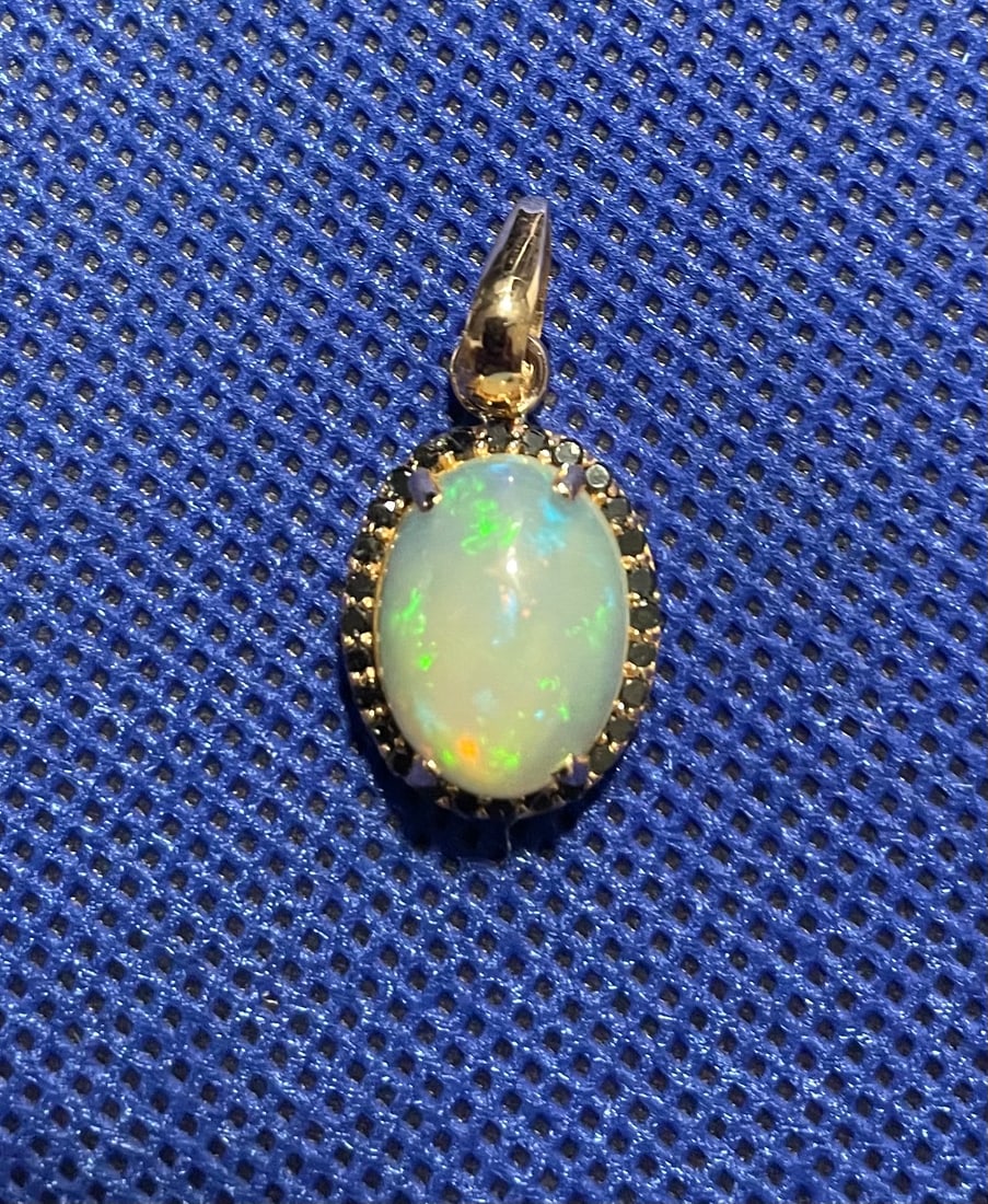 Beautiful Natural 3.60 Opal Pendant Black Diamonds & 18k Rose Gold - 2