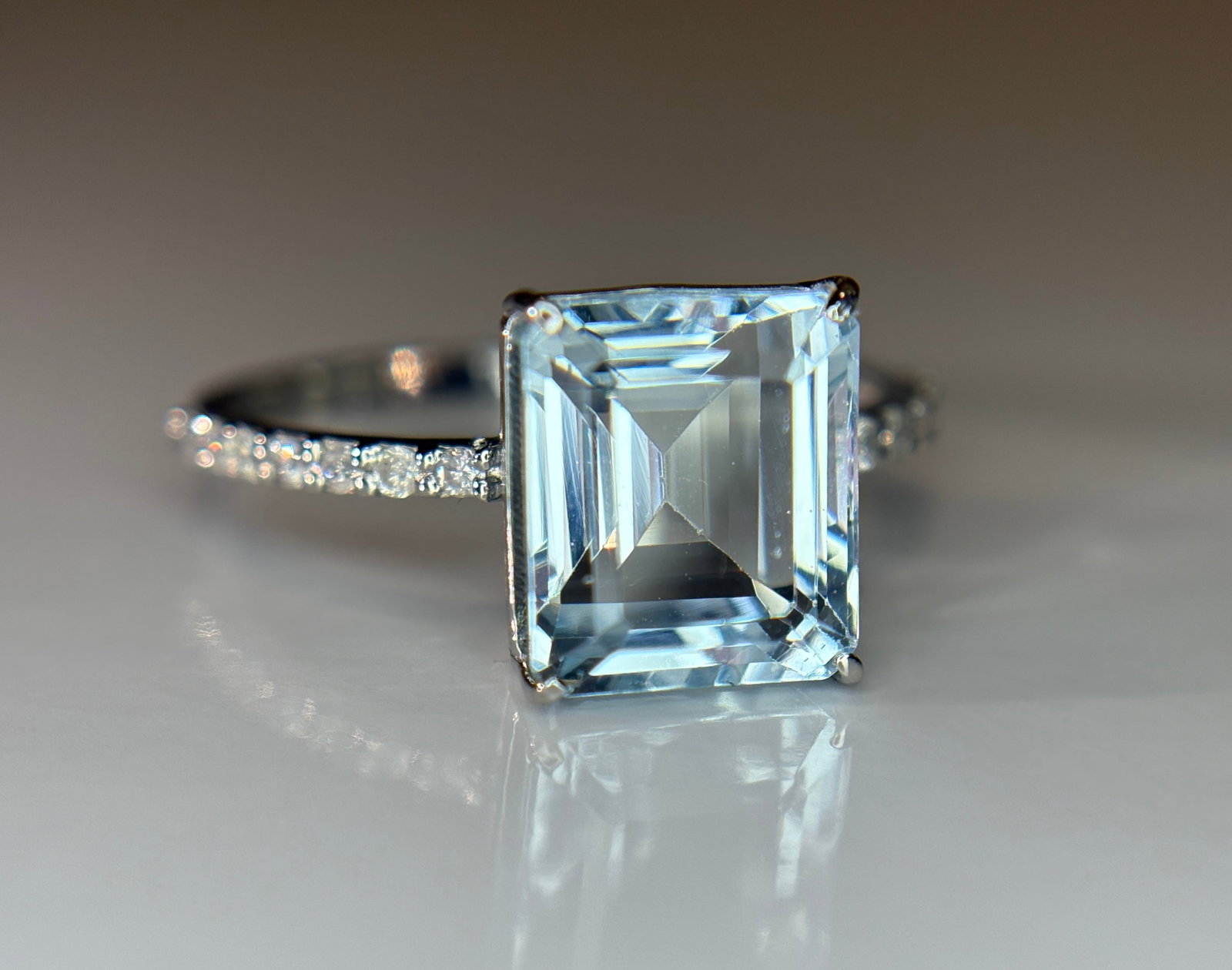 Beautiful 3.34 CT Natural Aquamarine Ring With Natural Diamonds & 950 Platinum - 10