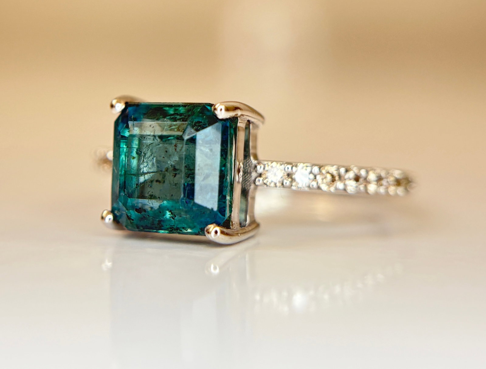 Beautiful 2.50 CT Natural Emerald Ring With Natural Diamonds & Platinum 950 - 2