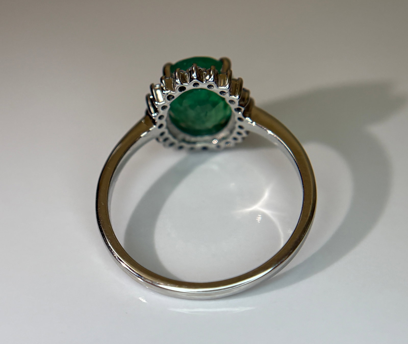Beautiful 2.30 CT Natural Emerald Ring With Natural Diamonds & Platinum 950 - 7