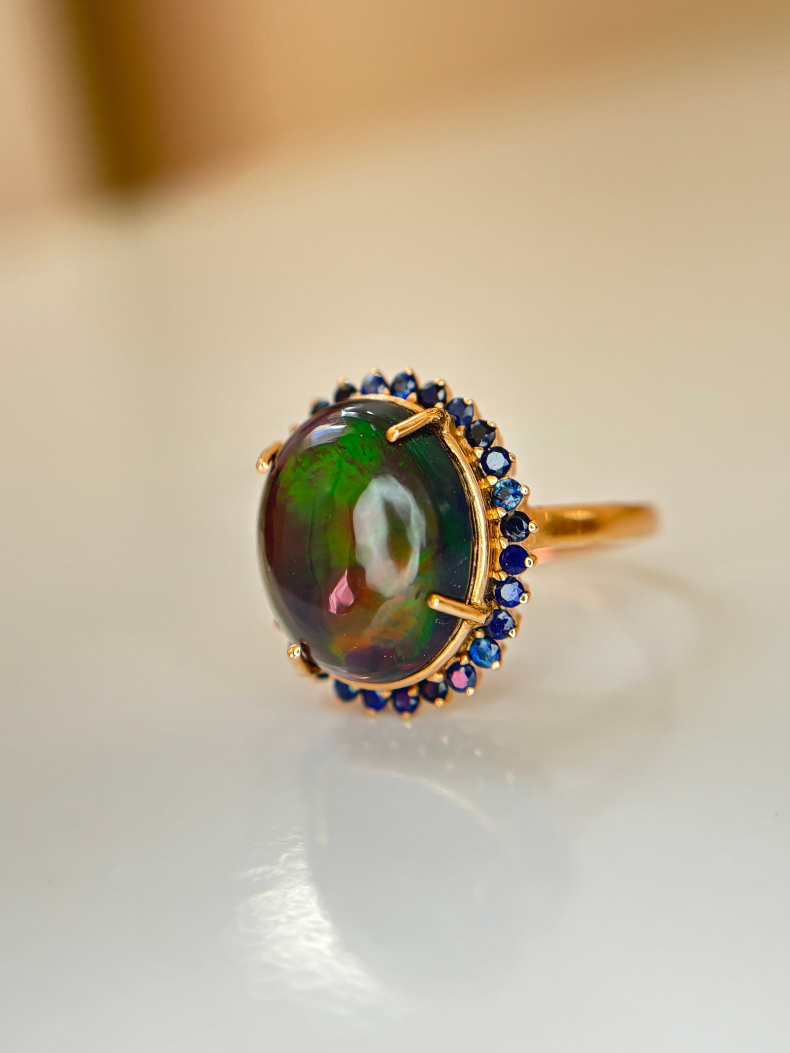 Beautiful Natural 3.40Ct Black Opal Ring With Natural Blue Sapphire and 18k Gold - 9