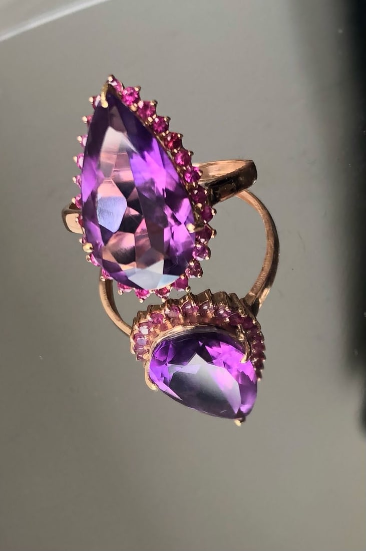 Beautiful Natural Amethyst 4.55Ct With Natural Burma Ruby & 18k White Gold: Title: Beautiful Natural Amethyst 4.55Ct With Natural Burma Ruby & 18k White Gold Description: Beautiful Natural Amethyst 4.55Ct With Natural Diamonds & 18k White Gold. Very Beautiful