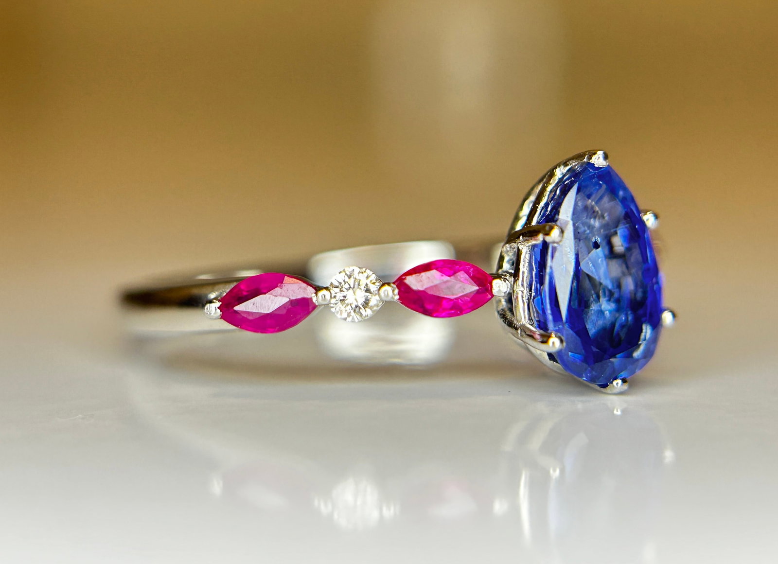 Beautiful 1.06 CT Unheated Burma Blue Sapphire With Burma Ruby, Natural Diamonds & 950 Platinum - 9