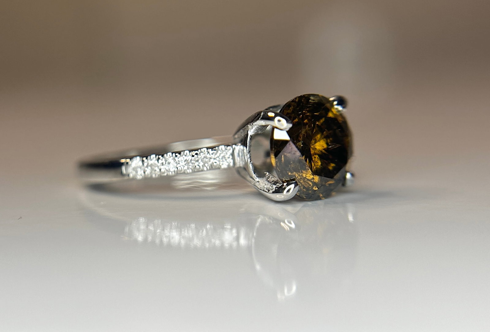 Beautiful 1.86ct Untreated Natural Champagne Solitaire Diamond & 18k Gold - 7