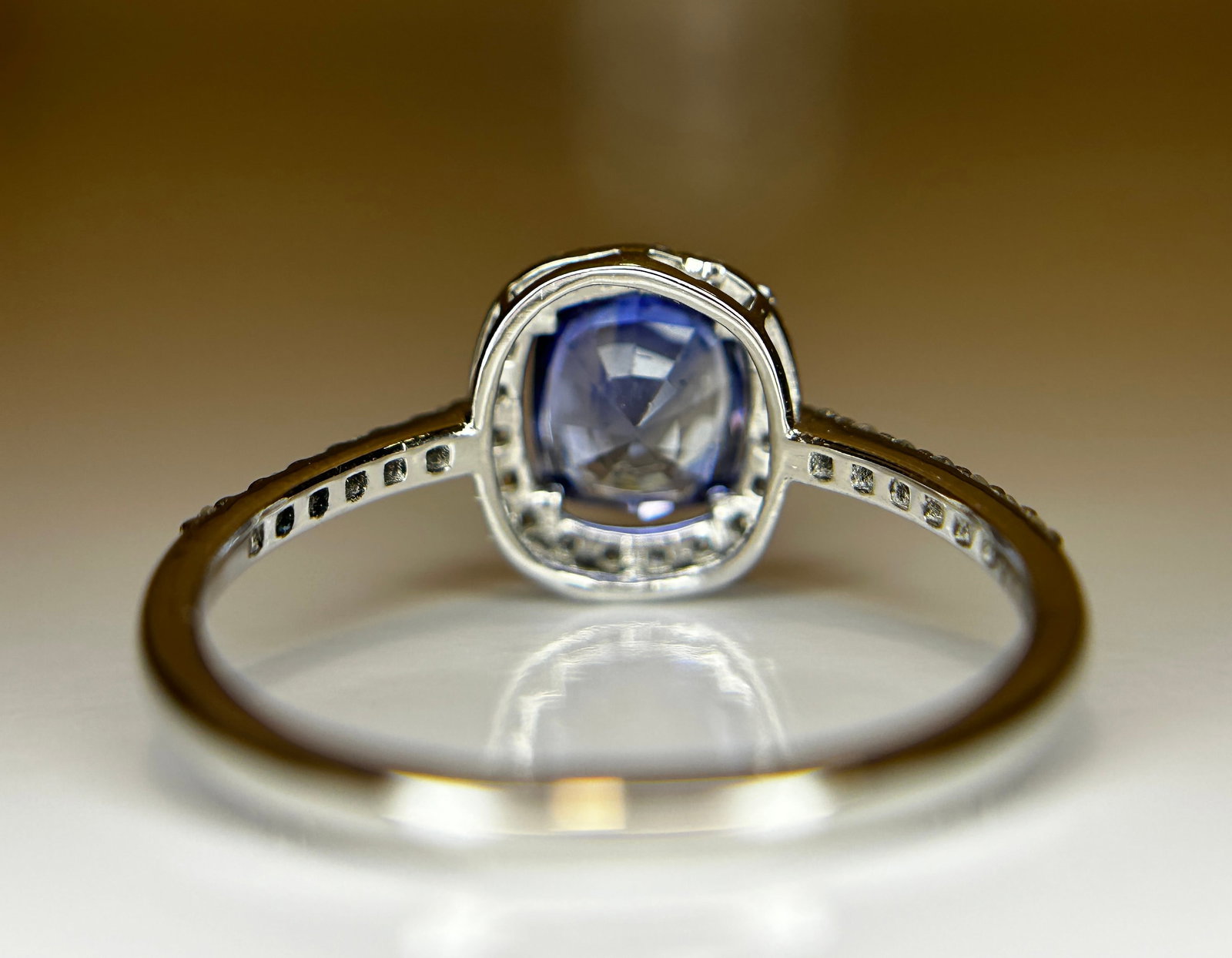 Beautiful 1.38 CT Natural Ceylon Blue Sapphire Diamonds & 950 Platinum - 7