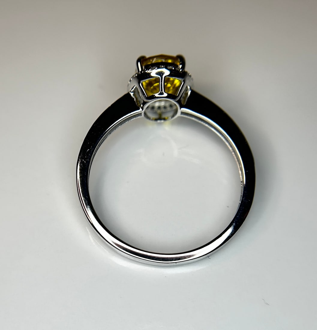 Beautiful 1.93 CT Unheated Bangkok Yellow Sapphire With Natural Diamonds & 18k Gold - 4