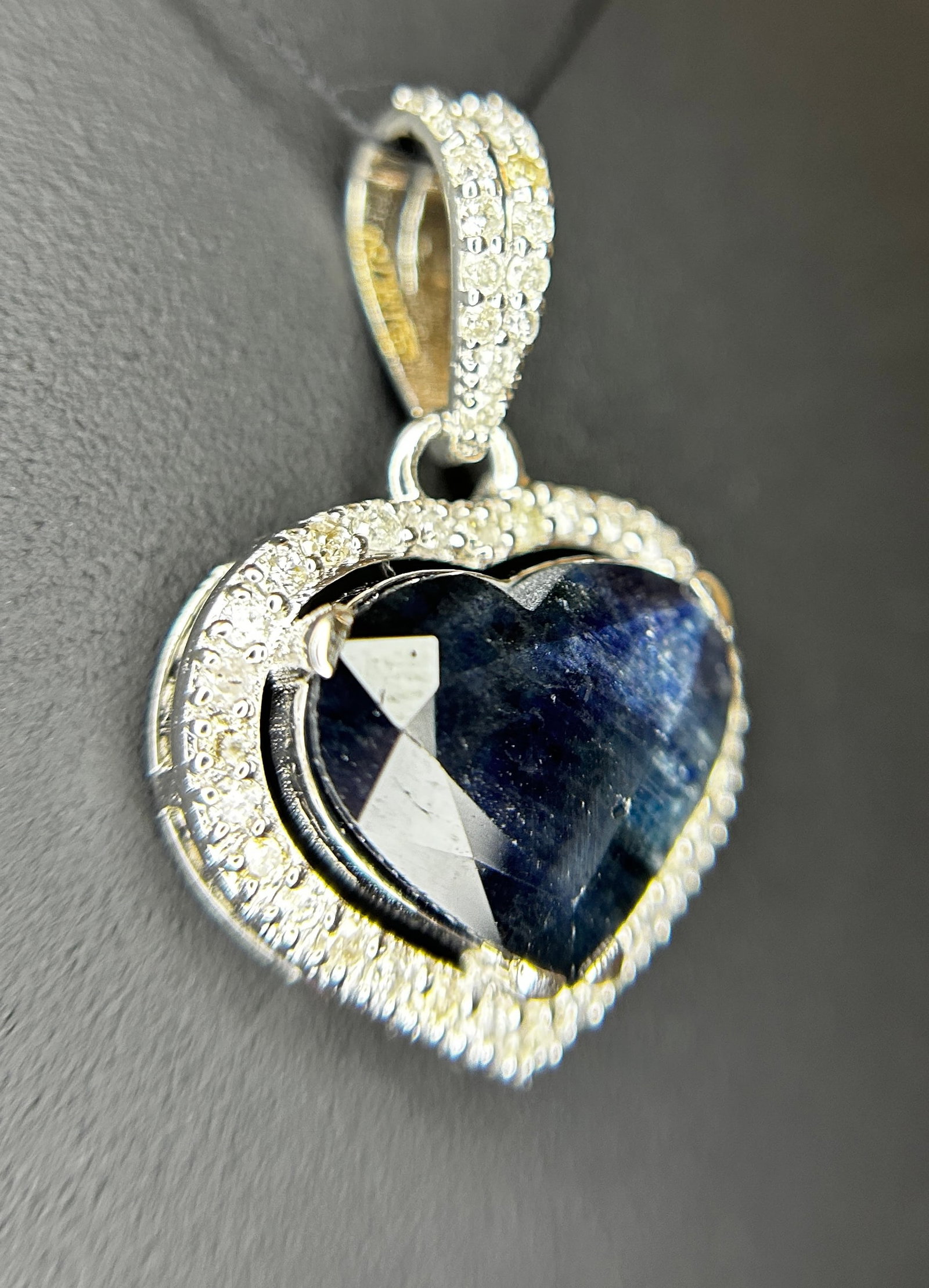 Beautiful 3.17 CT Unheated Ceylon Blue Sapphire With Natural Diamonds & 18k Gold - 8