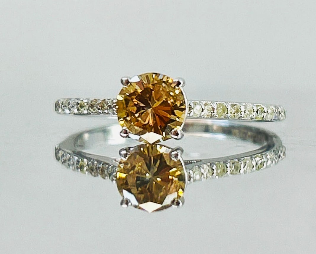 Beautiful Natural 0.82 CT Natural Solitaire Champagne Diamond Ring With 18k Gold - 2