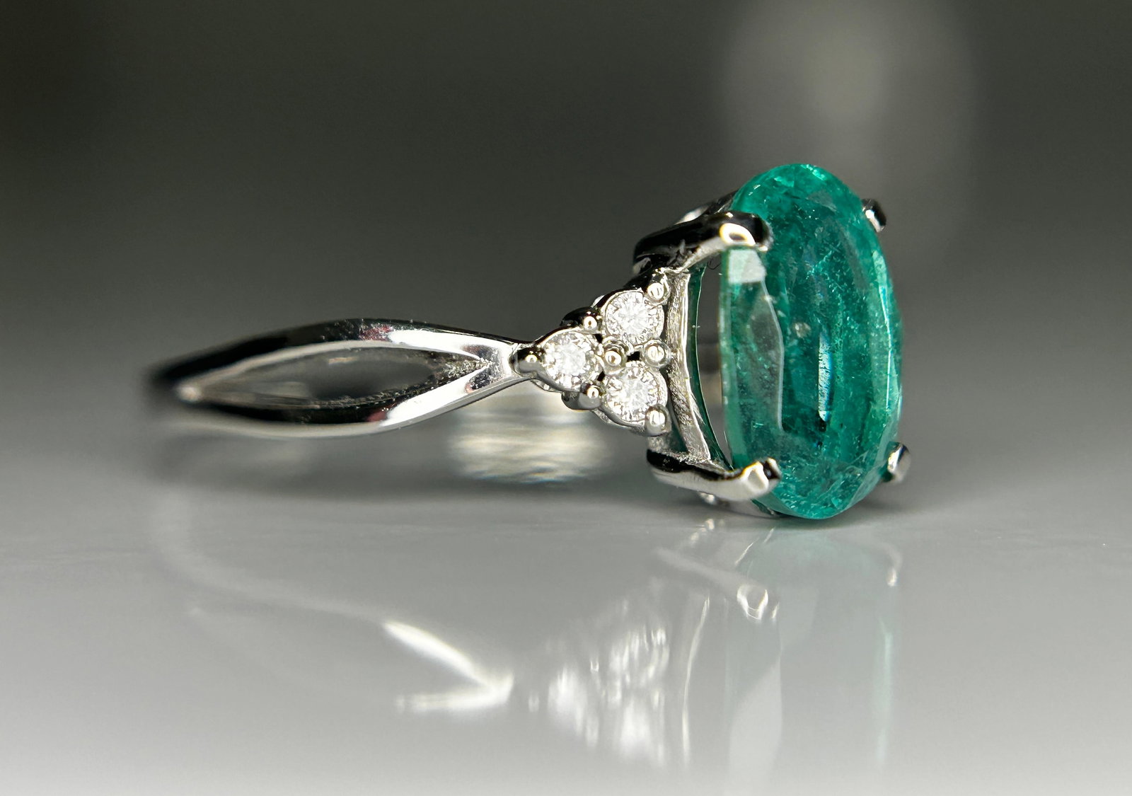 Beautiful Natural 1.35ct Emerald Ring With Natural Diamonds & Platinum 950 - 6