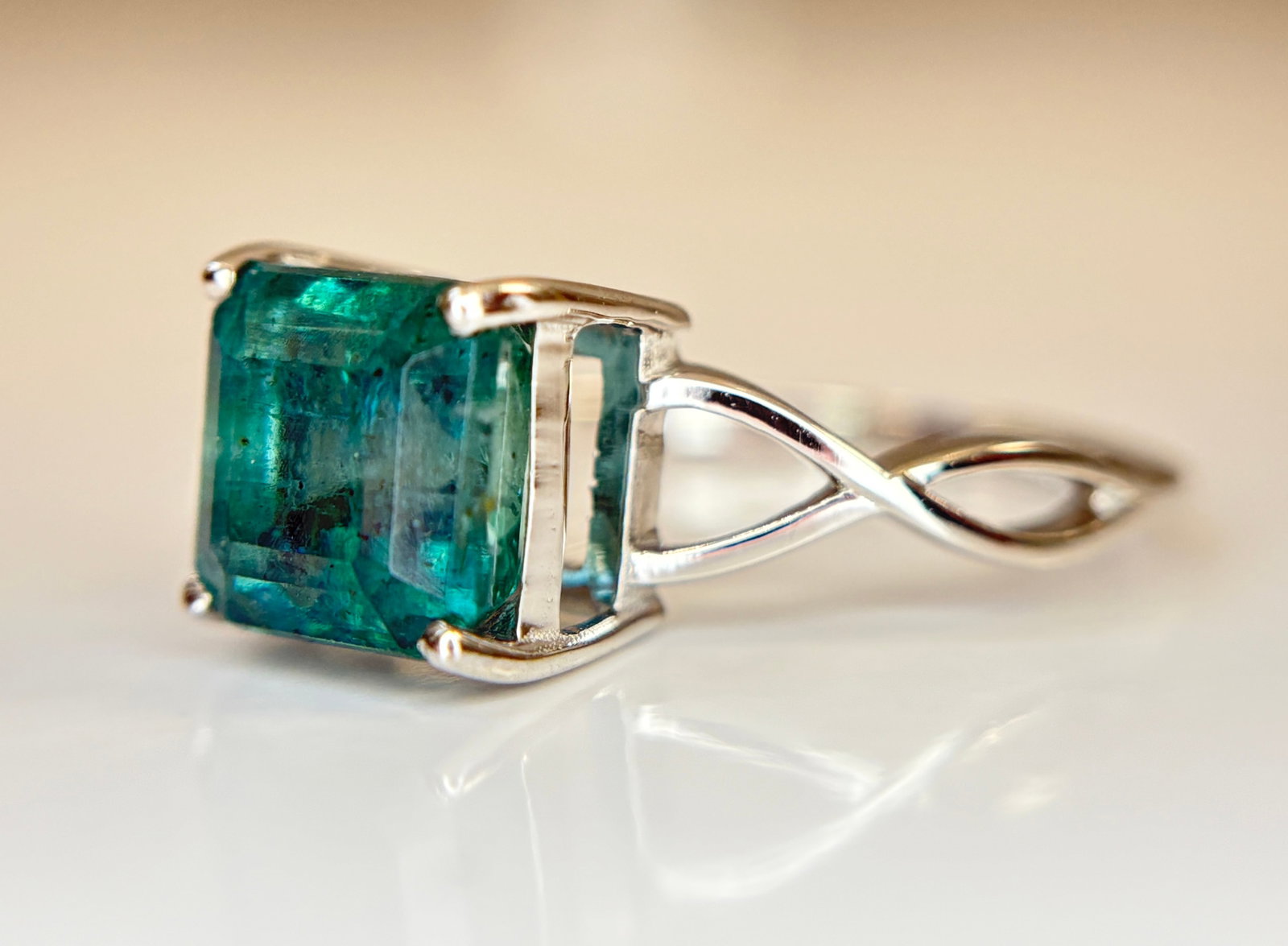 Beautiful 2.91 CT Natural Emerald Ring Platinum 950 - 7