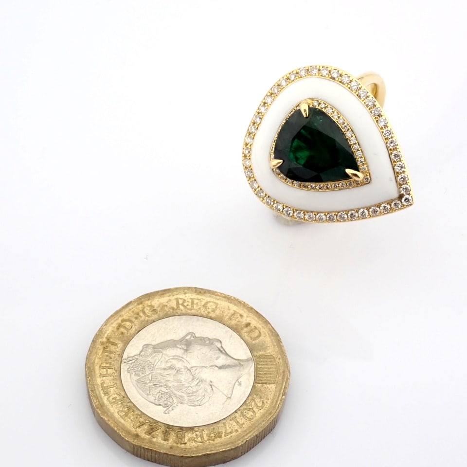 Natural Diamond 18K Yellow Gold Ring - 8