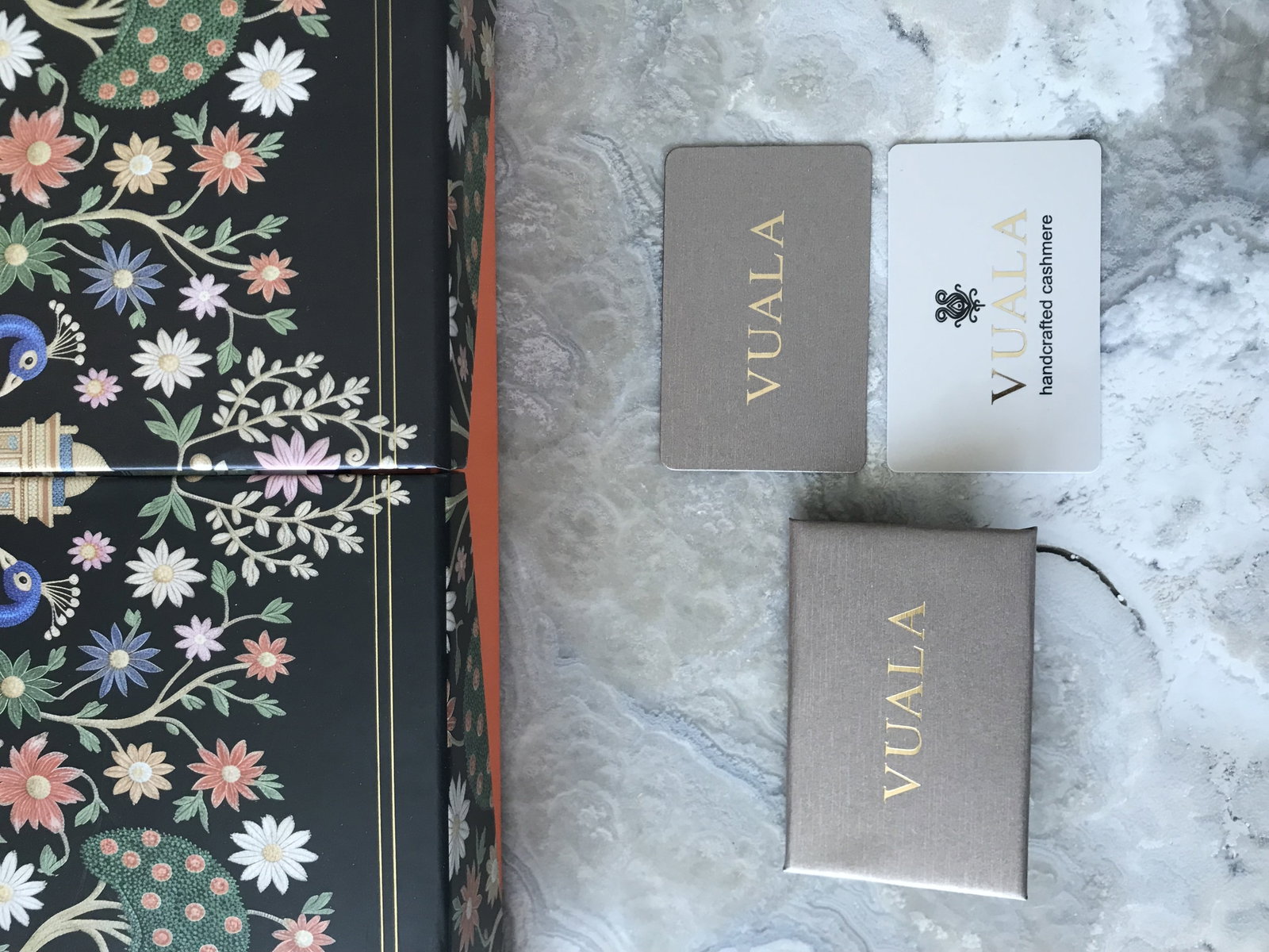 VUALA Cashmere/ Pashmina HAND EMBROIDERED Shawl Brand new - 8