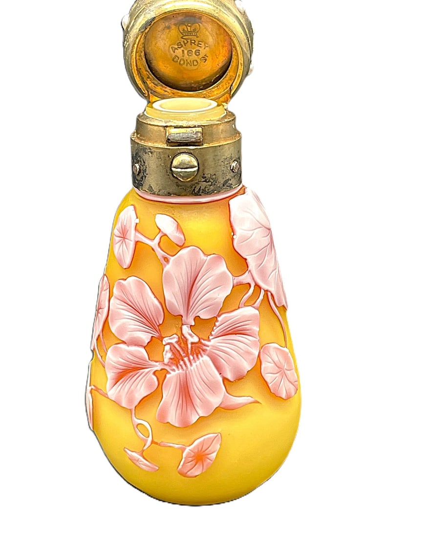 Thomas Webb Three Colour Cameo Glass Scent Bottle: Title: Thomas Webb Three Colour Cameo Glass Scent Bottle Description: Thomas Webb, Victorian three layer cameo glass scent bottle, of tapering form, the yellow glass body overlaid in red and opaq