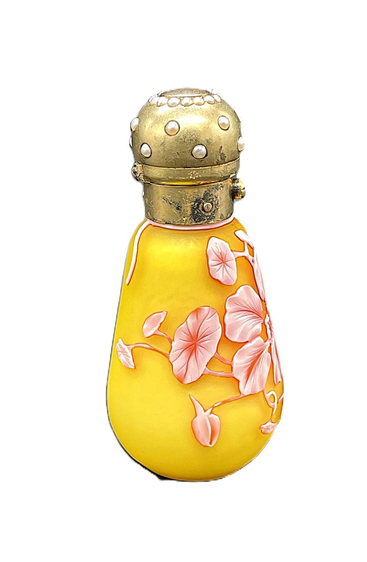 Thomas Webb Three Colour Cameo Glass Scent Bottle - 5
