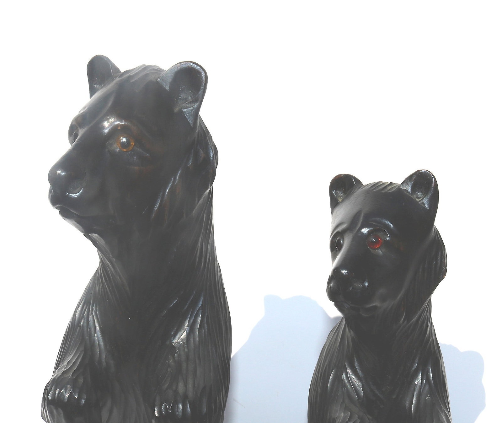 A large pair of good antique Treen Black Forest Begging Bears with glass eyes 19th - 11