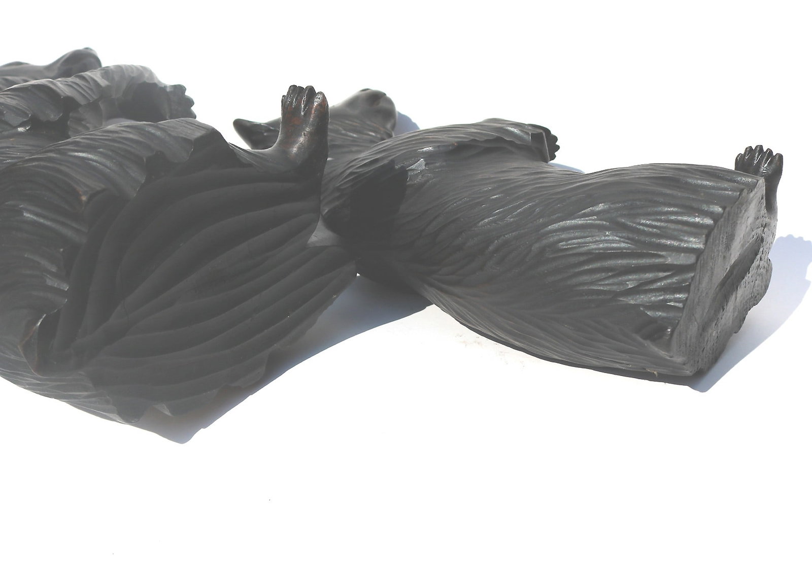A large pair of good antique Treen Black Forest Begging Bears with glass eyes 19th - 9
