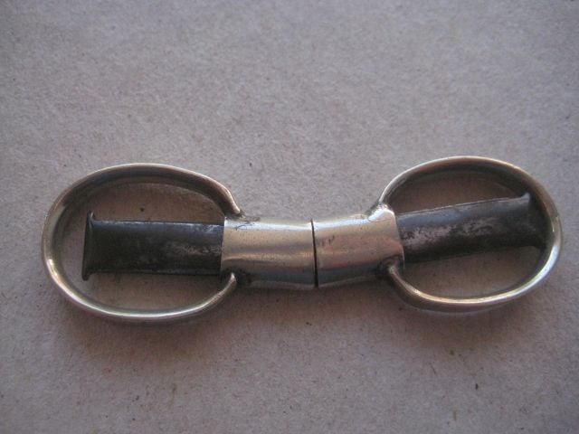Vintage Folding White Metal Cased Pair of Folding Scissors - 5