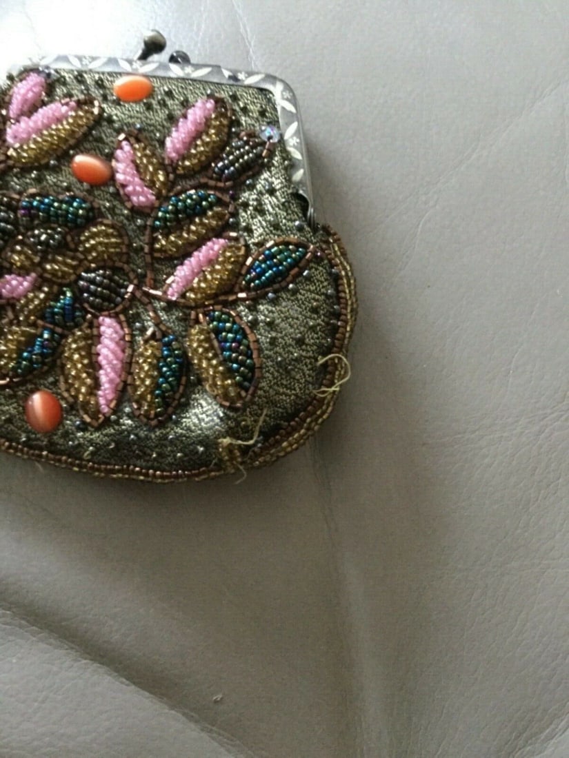Vintage Butler and Wilson Womens Beaded Small Clutch Purse - 4