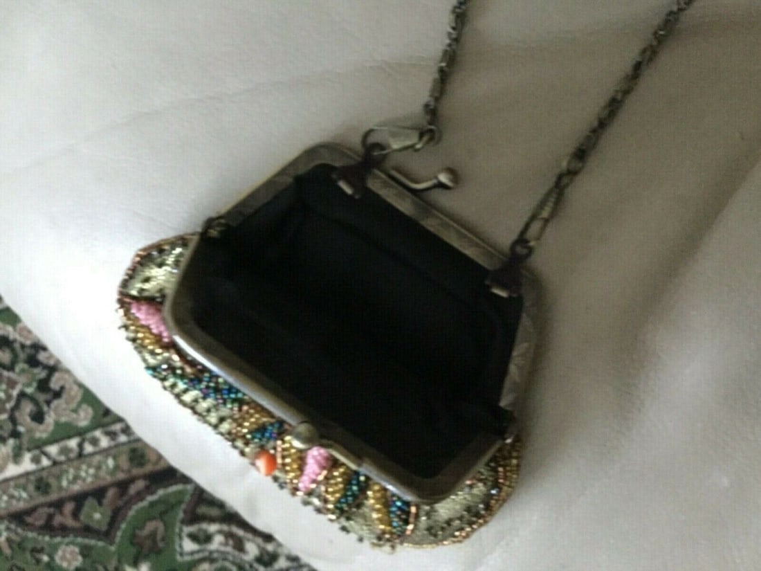 Vintage Butler and Wilson Womens Beaded Small Clutch Purse - 5
