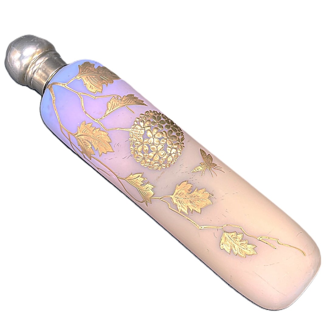 Thomas Webb Burmese Ware Scent Bottle: Title: Thomas Webb Burmese Ware Scent Bottle Description: Late Victorian silver-gilt mounted Burmese & uranium glass scent bottle by Thomas Webb. Silver mount hallmarked London 1885, Army &am