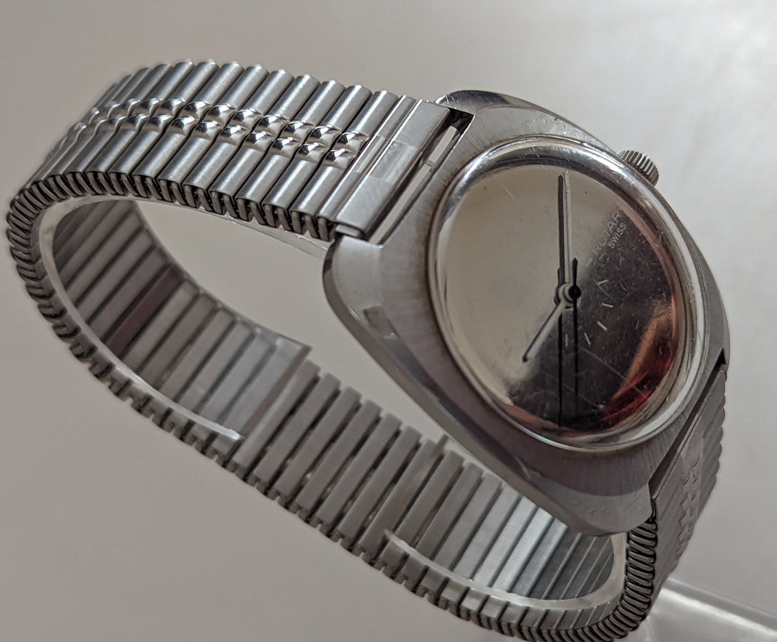 Vintage 1960s Rotary Swiss ""Space Age"" Stainless Steel mechanical Watch - 2
