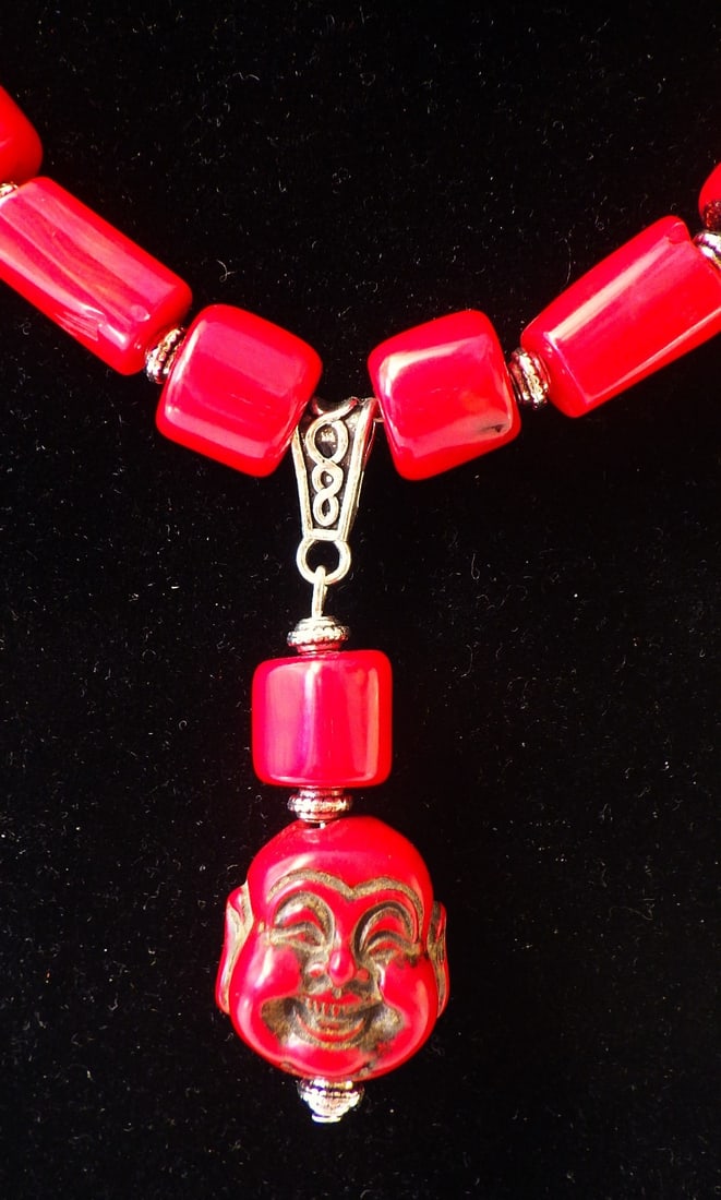 Buddhist red coral necklace & earrings set - 2
