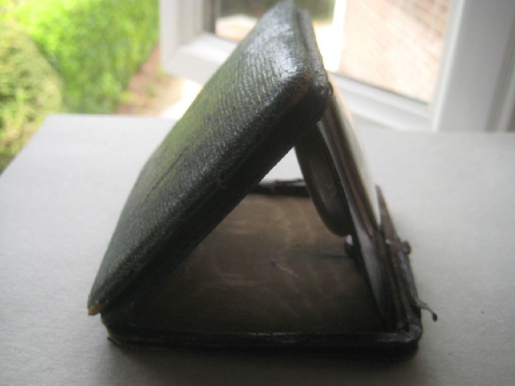 Vintage Swiss Made 8 Day Green Leather Travel Clock - 4
