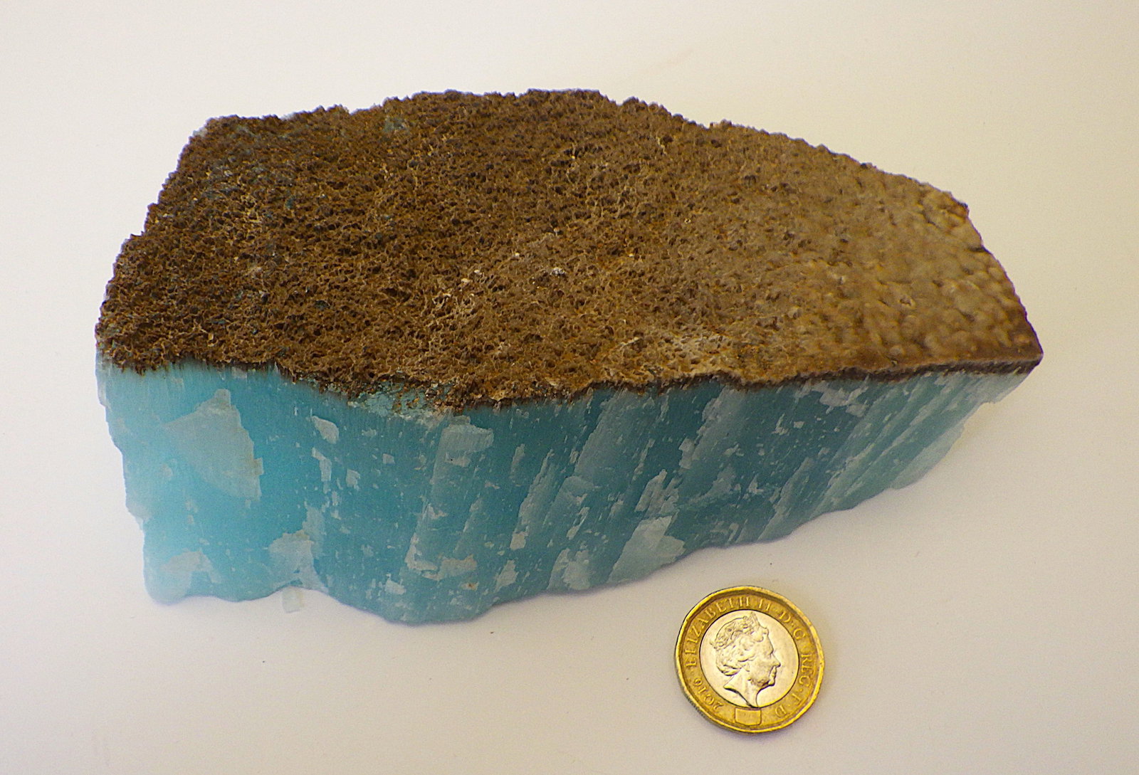 Large blue aragonite from Greece - 850 g - 2