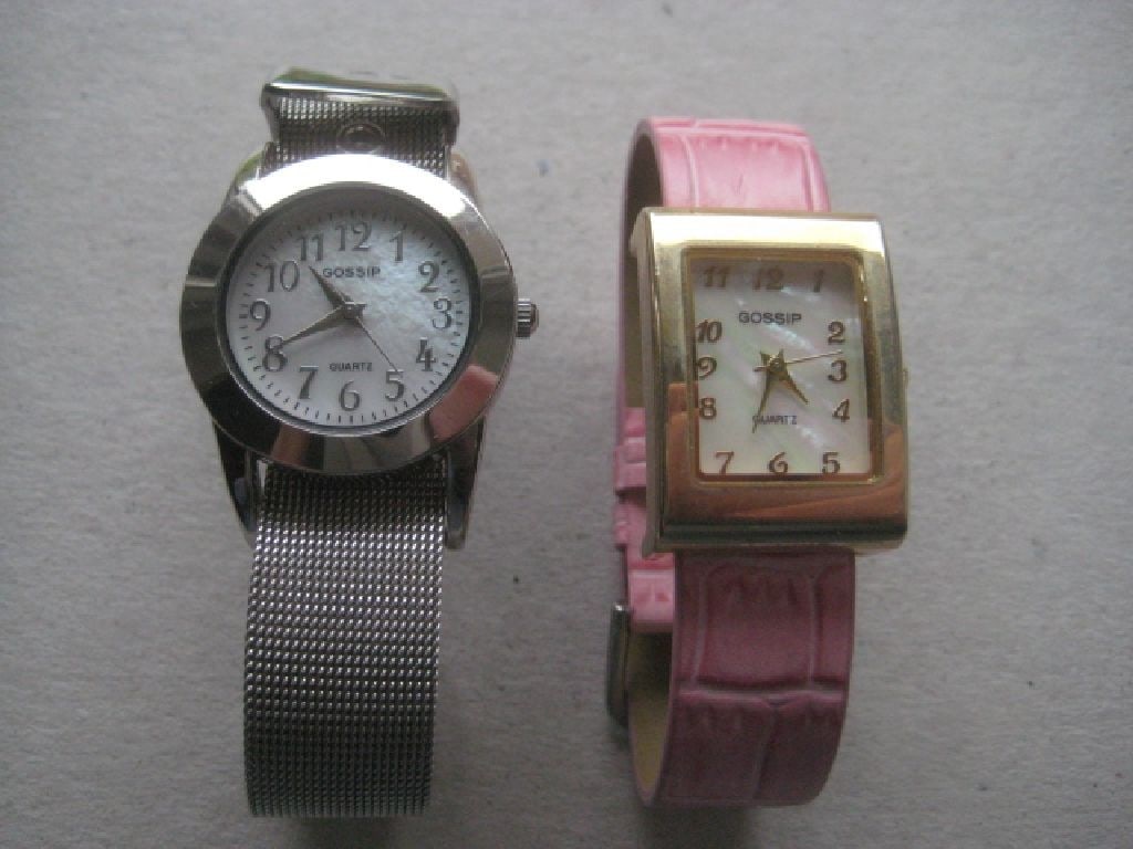 Vintage Ladies Gossip Twin Watch Set, Cased - 6