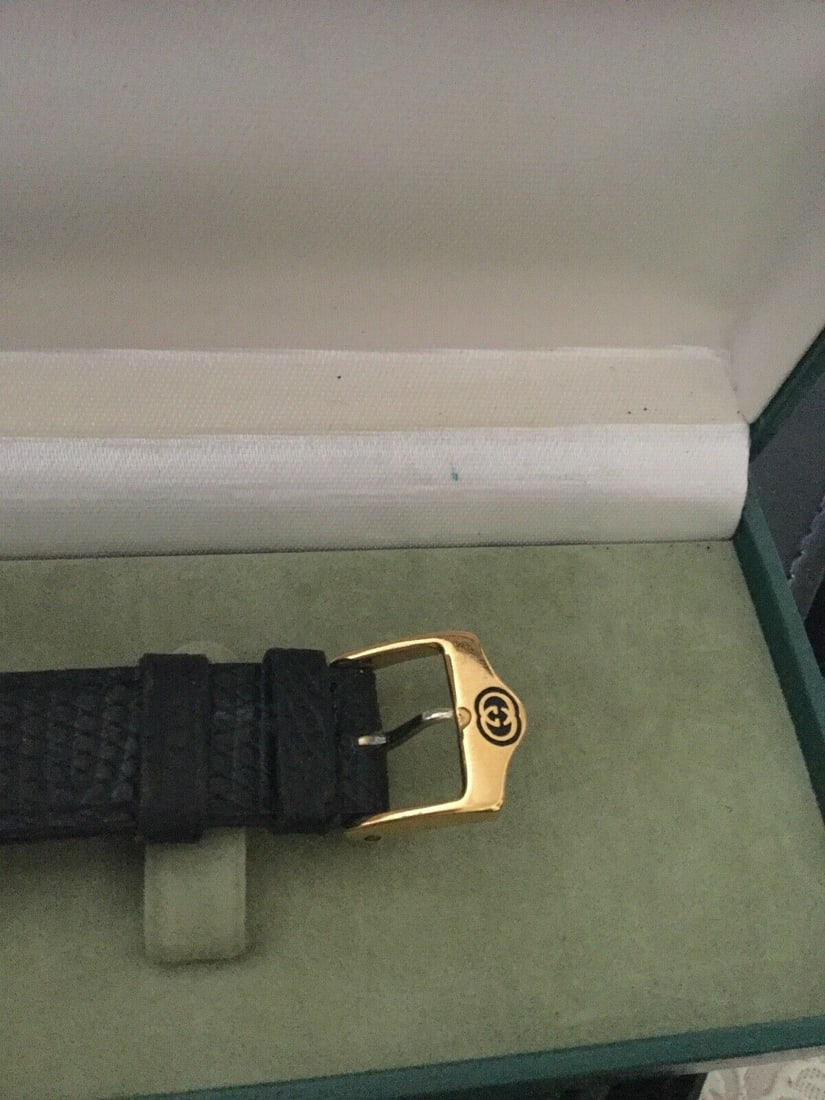 Gucci 2000M Stack Watch Gold Plated & Enamel Gucci Black Leather Strap Boxed - 7
