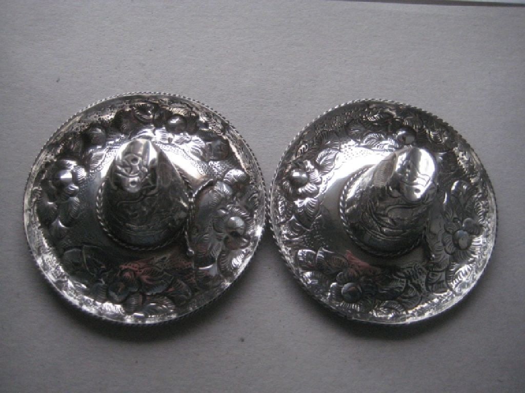 A Pair of Sterling Silver Mexican Sombrero Hats - 2